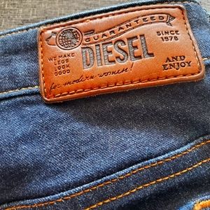 Diesel Jean's
